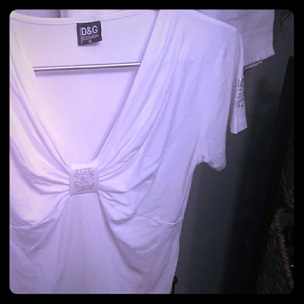 Dolce and Gardens VNeck T-shirt with rinstons